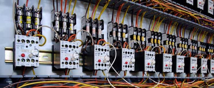 كهربائي حي ظهرة البديعة الرياض – خدمة سريعة وموثوقة 0558623942