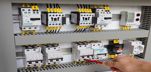 أفضل كهربائي في حي نمار بالرياض 0558623942 